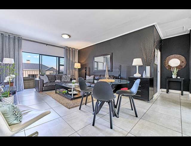 2 BEDROOM APARTMENT FOR SALE IN THE POLOFIELDS
